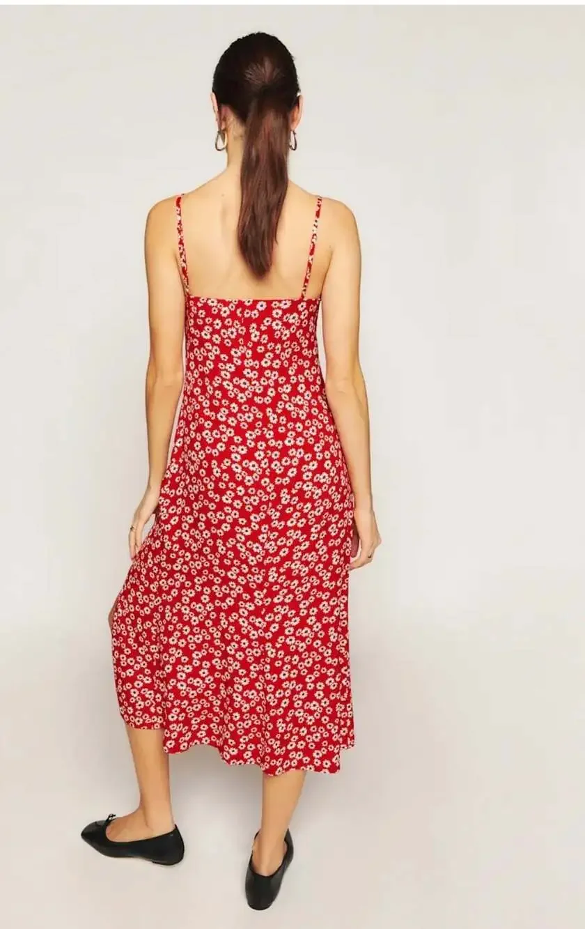 Reformation - Picture 4 of 8